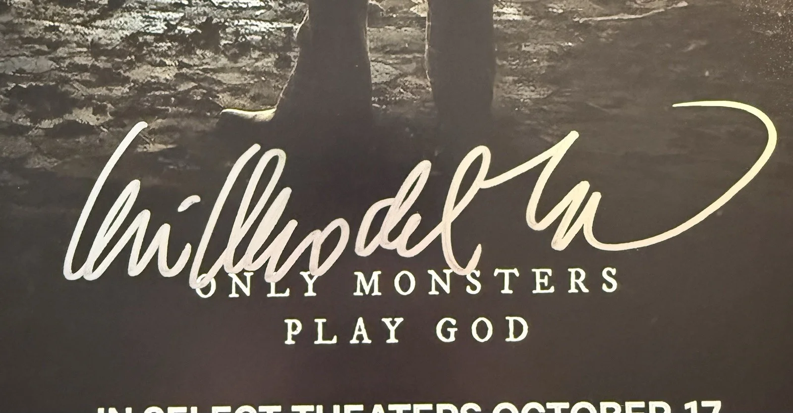 Guillermo Del Toro — Guillermo Del Toro Autograph Signed 11x17 Frankestein Poster Photo Beckett COA, изображение 2