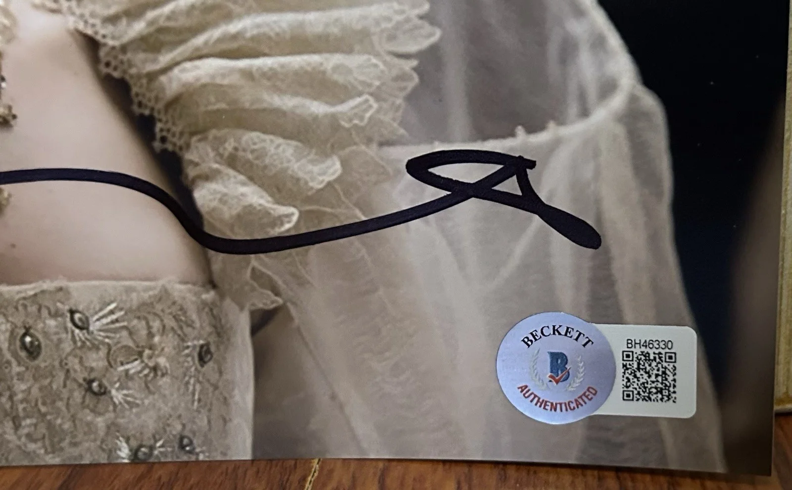 CATE BLANCHETT SIGNED QUEEN ELIZABETH BEAUTIFUL 8X10 PHOTO BECKETT BAS, изображение 2