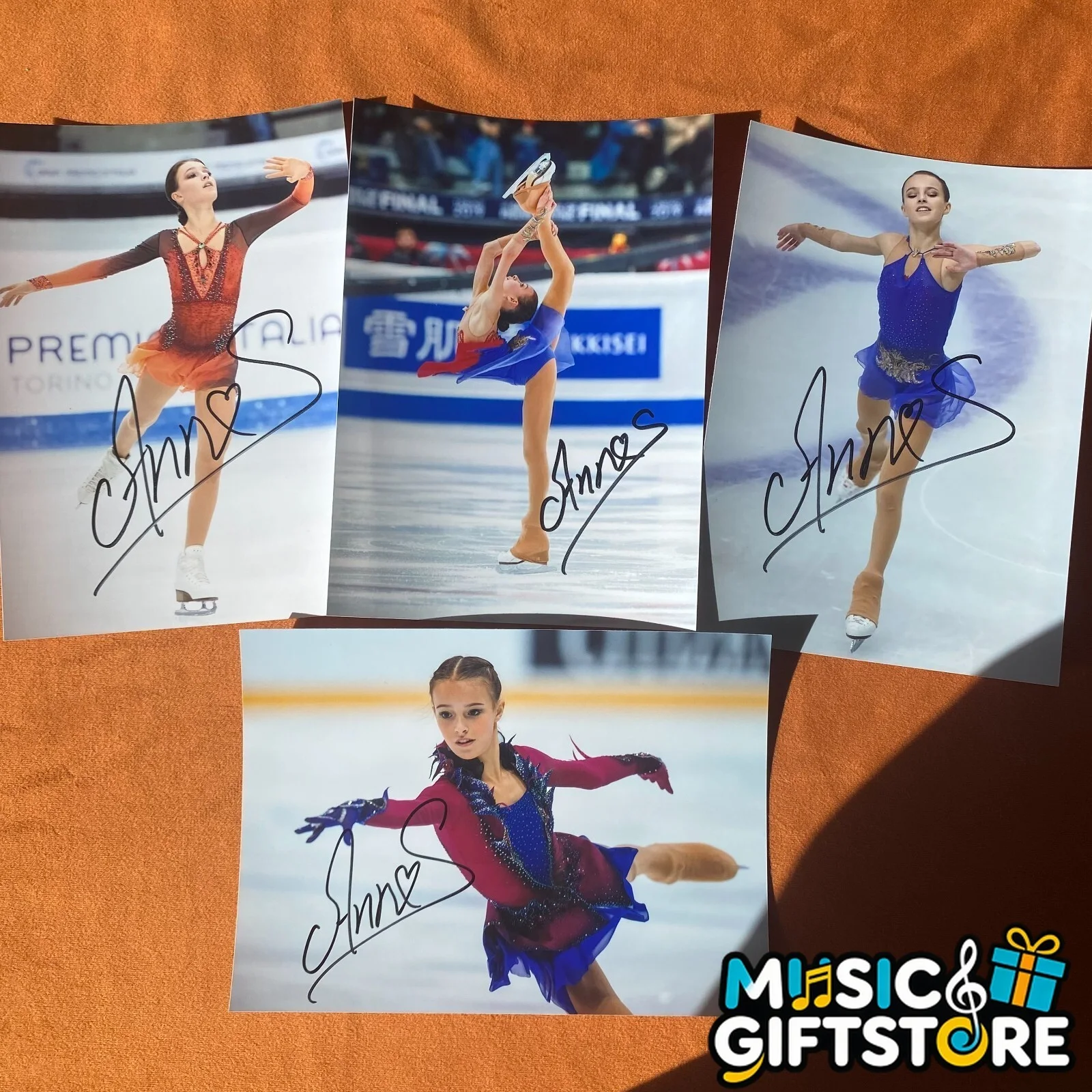 Anna Shcherbakova Ania Autographed Signed Photo Autographs figure skating 2024X, изображение 2