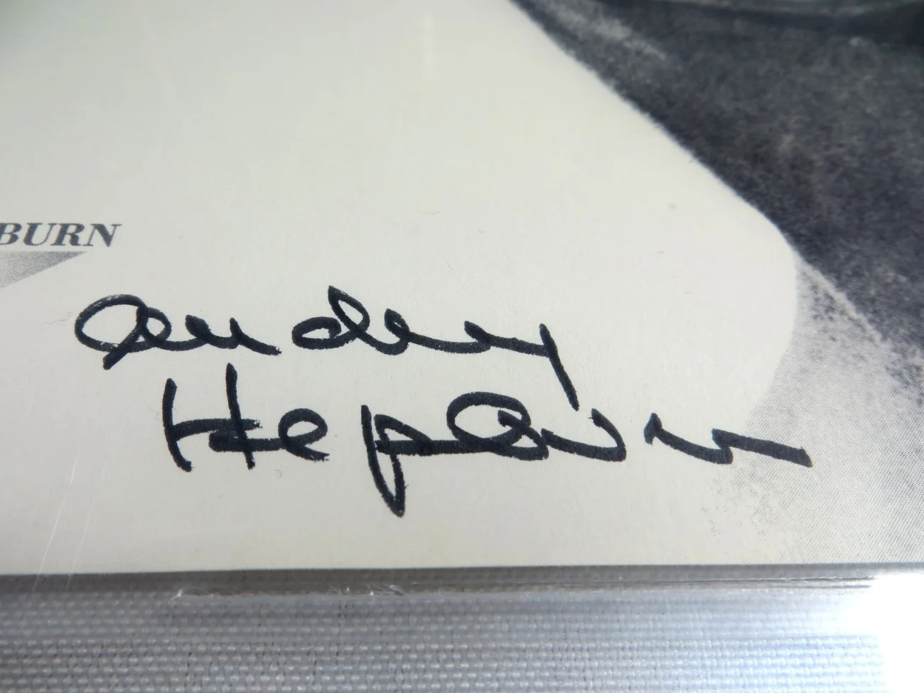 Audrey Hepburn — Audrey Hepburn Signed Autographed 8X10 Lithograph Roman Holiday BAS Slabbed 619, image 2
