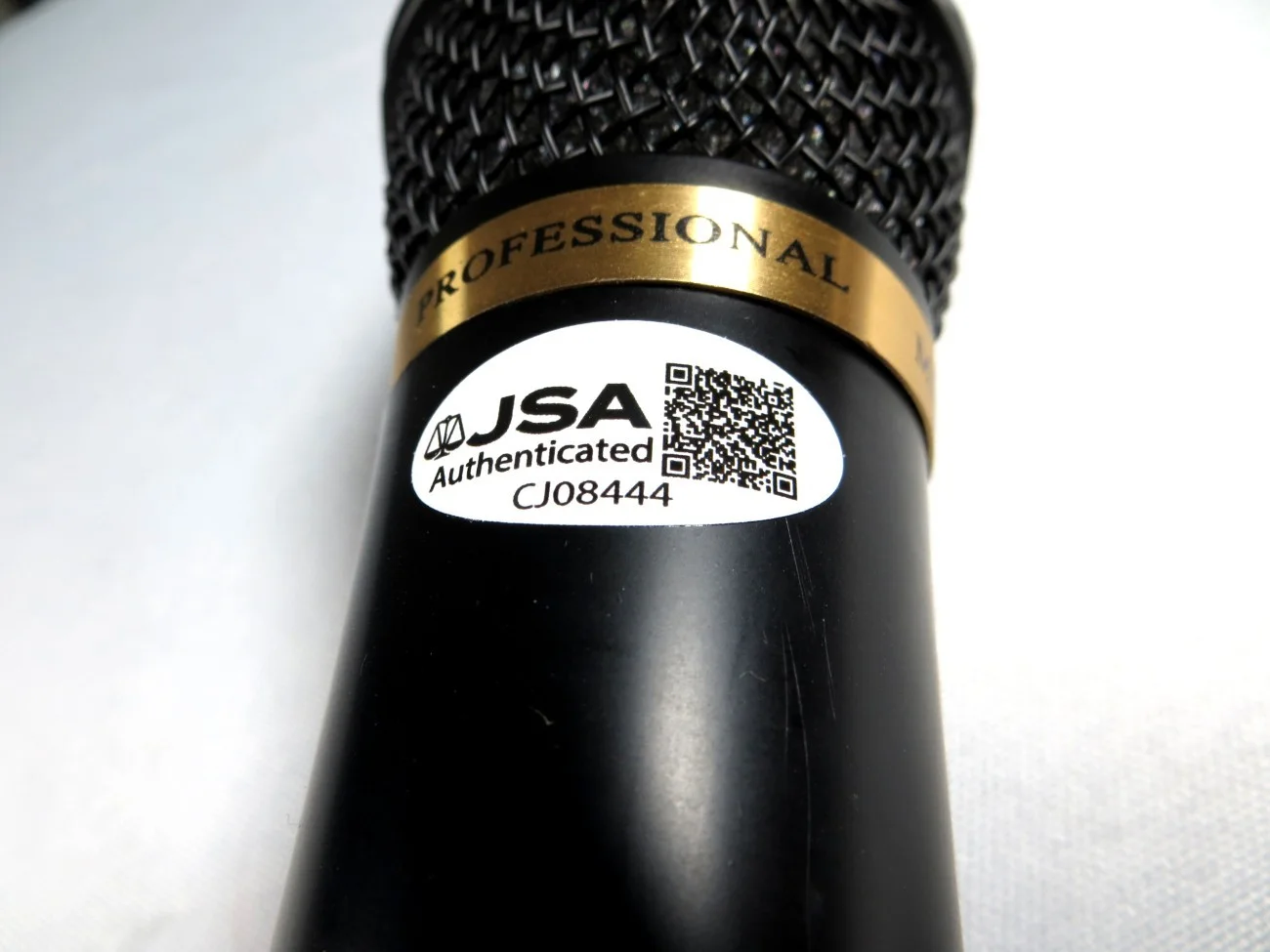 Jesse Hughes "Boots" Signed Microphone Eagles of Death Metal JSA CJ08444, изображение 2