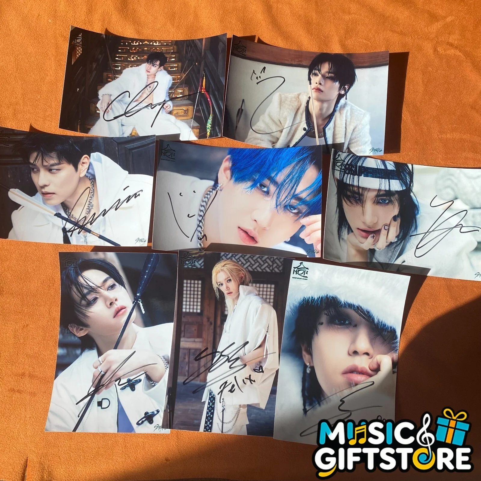 STRAY KIDS 合 HOP WALKING ON WATER AUTOGRAPHED SIGNED PHOTO 4*6 K-POP 2024C #MUGS, изображение 2