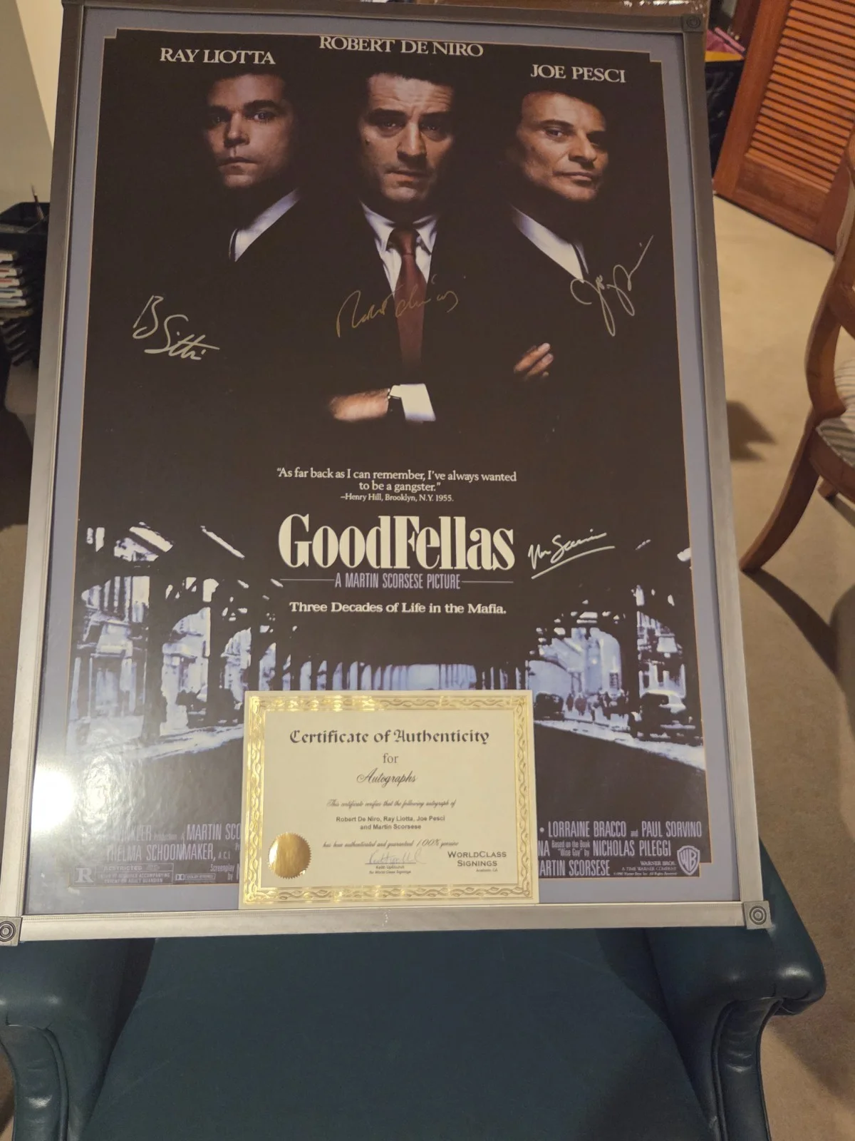 Ray Liota, Joe Pesci, Robert Deniro, Martin Scorsese — goodfellas authentic signed movie poster framed, image 2