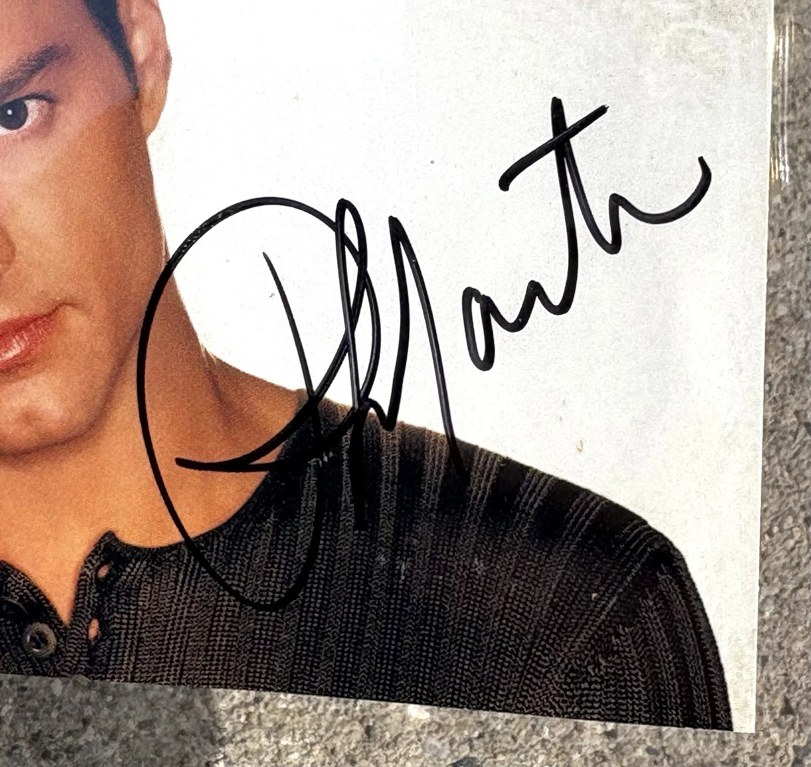 RICKY MARTIN SIGNED PSA/DNA Auto Slabbed CD La Vida Loca, изображение 2