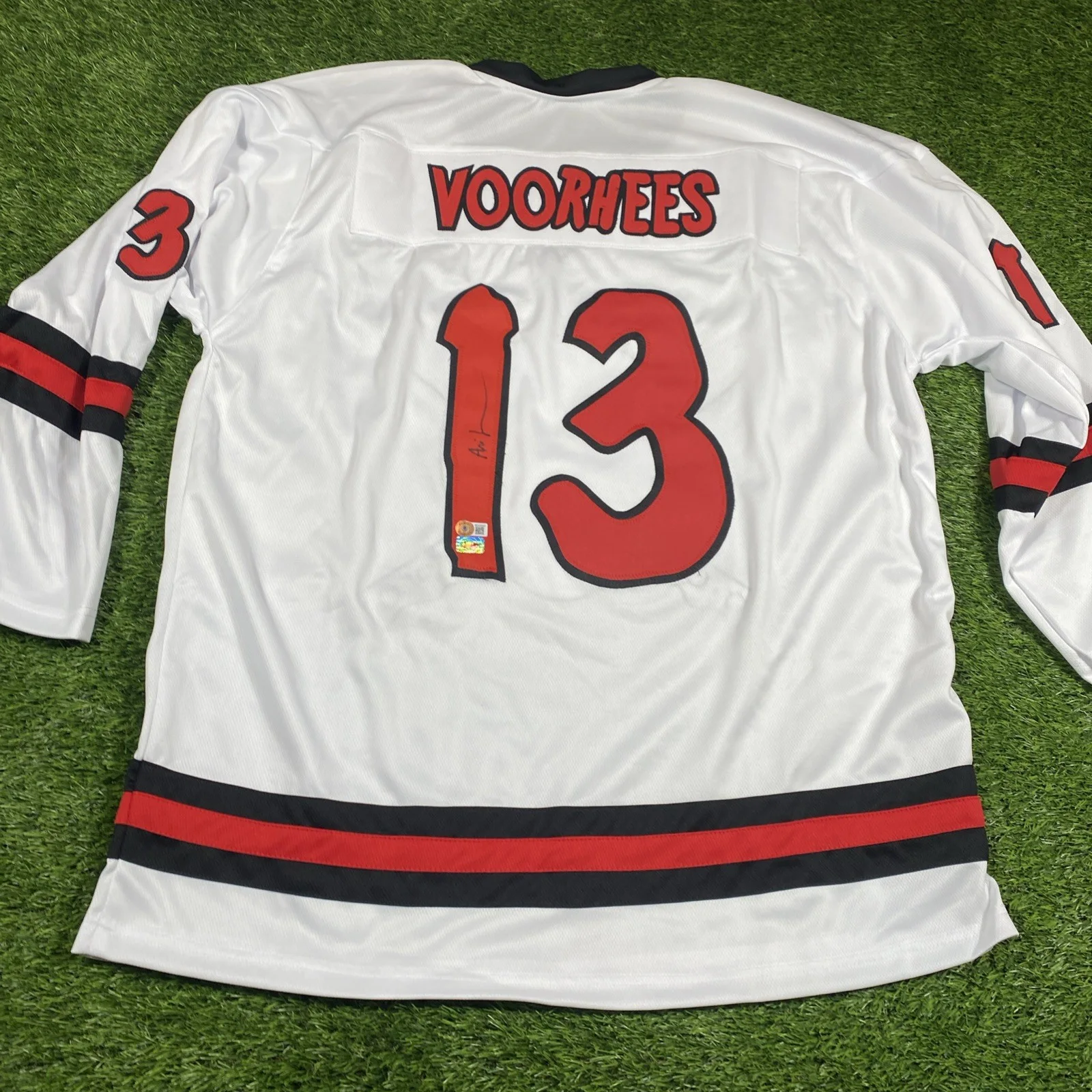 Jason Voohees — Jason Voorhees Autographed Jersey Mens Xl Friday the 13th Beckett COA, изображение 2