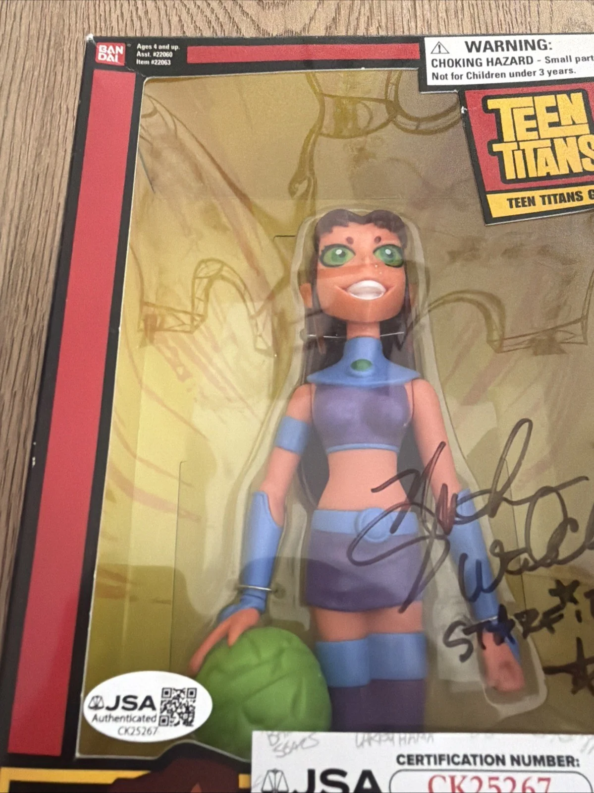 Hynden Walch Signed Starfire Teen Titans Figure JSA Auto Inscribed Bandai NIB, изображение 5