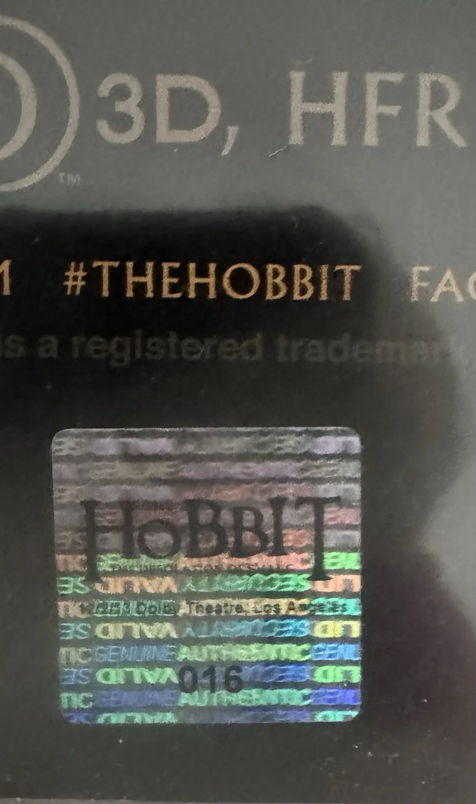 Director Peter Jackson — The Hobbit World Premier Poster RARE VHF Warner Brothers Hologram 28 Sig COA #16, изображение 2