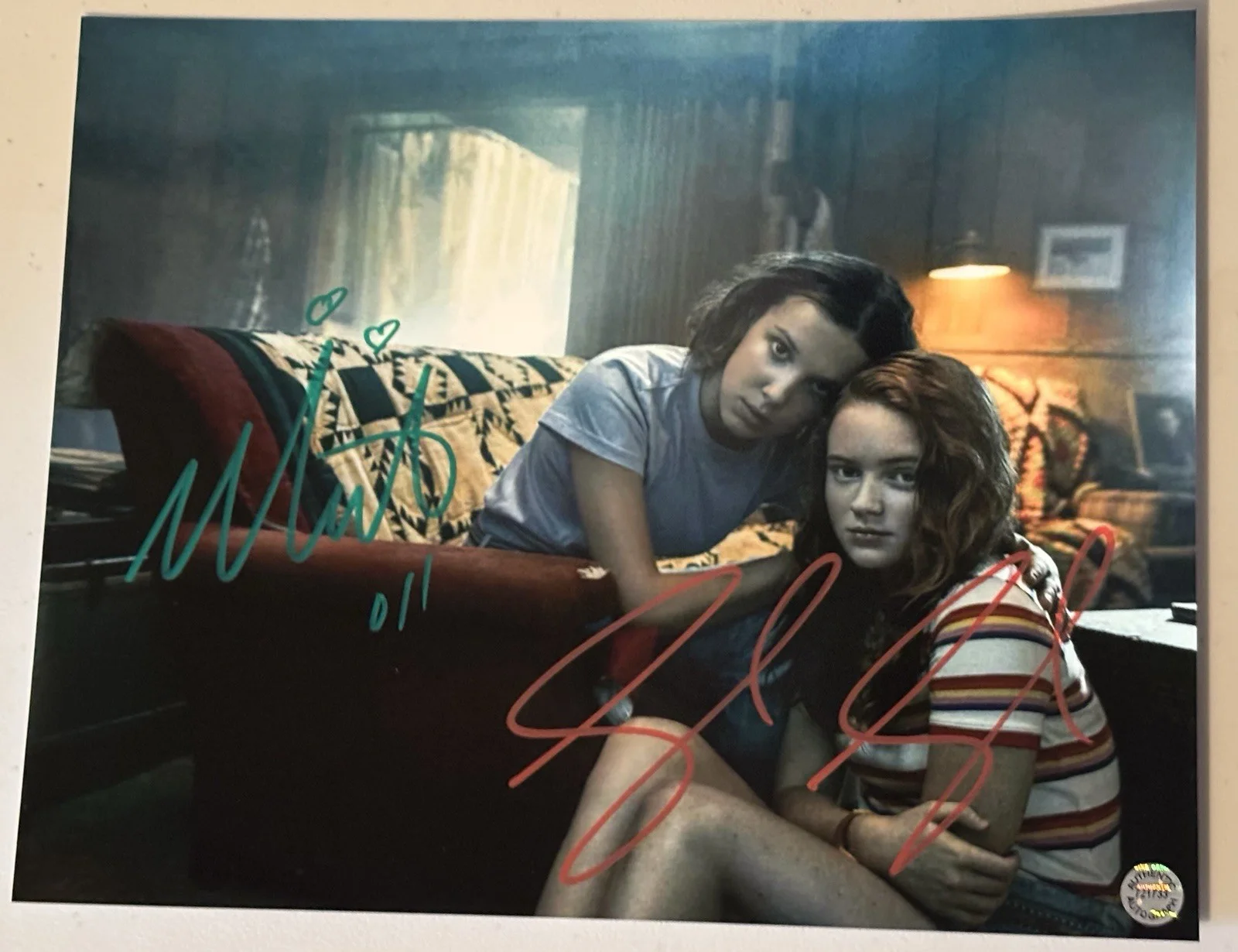 Sadie Sink And Millie Bobby Brown — Millie Bobby Brown And Sadie Sink Signed Photo 8x10 With COA, Stranger Things