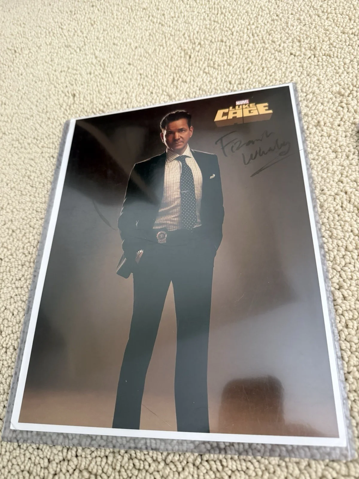 Theo Rossi — Theo Rossi & Frank Whaley Photos Both Signed Luke Cage Marvel Netflix Disney+, image 3
