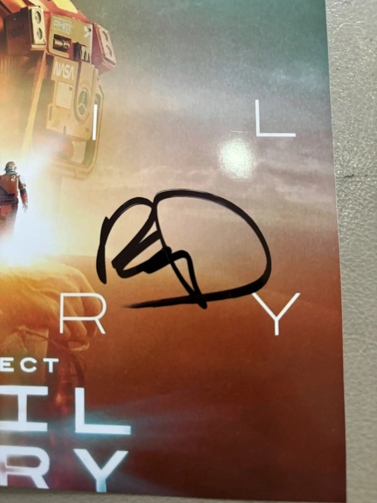 Phil Lord, Chris Miller — Project Hail Mary 8x10 Photo Signed by Phil Lord and Chris Miller w/proof, изображение 2