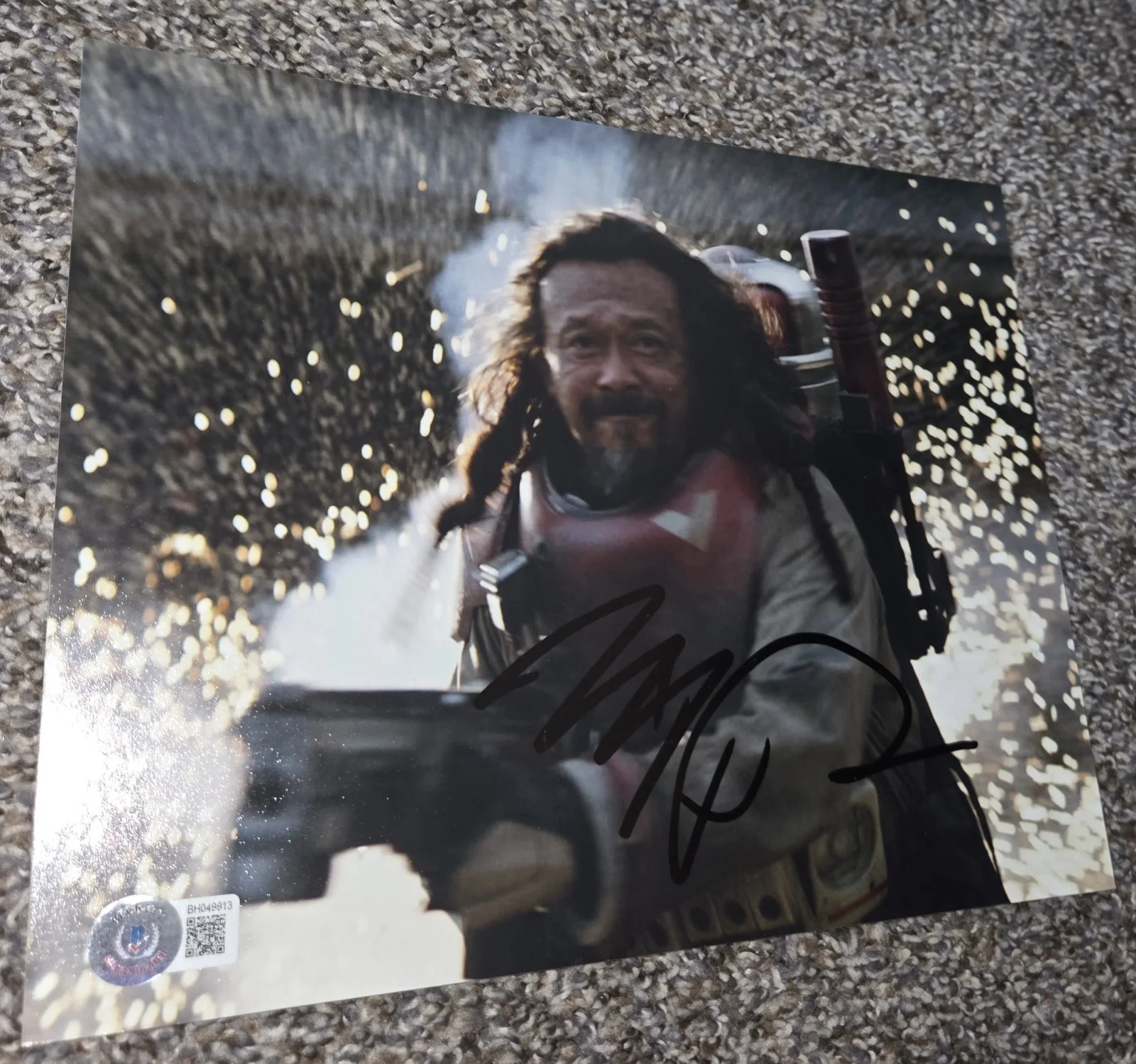 JIANG WEN - 8x10 Signed Autograph Auto Rogue One Andor Beckett BAS, изображение 3