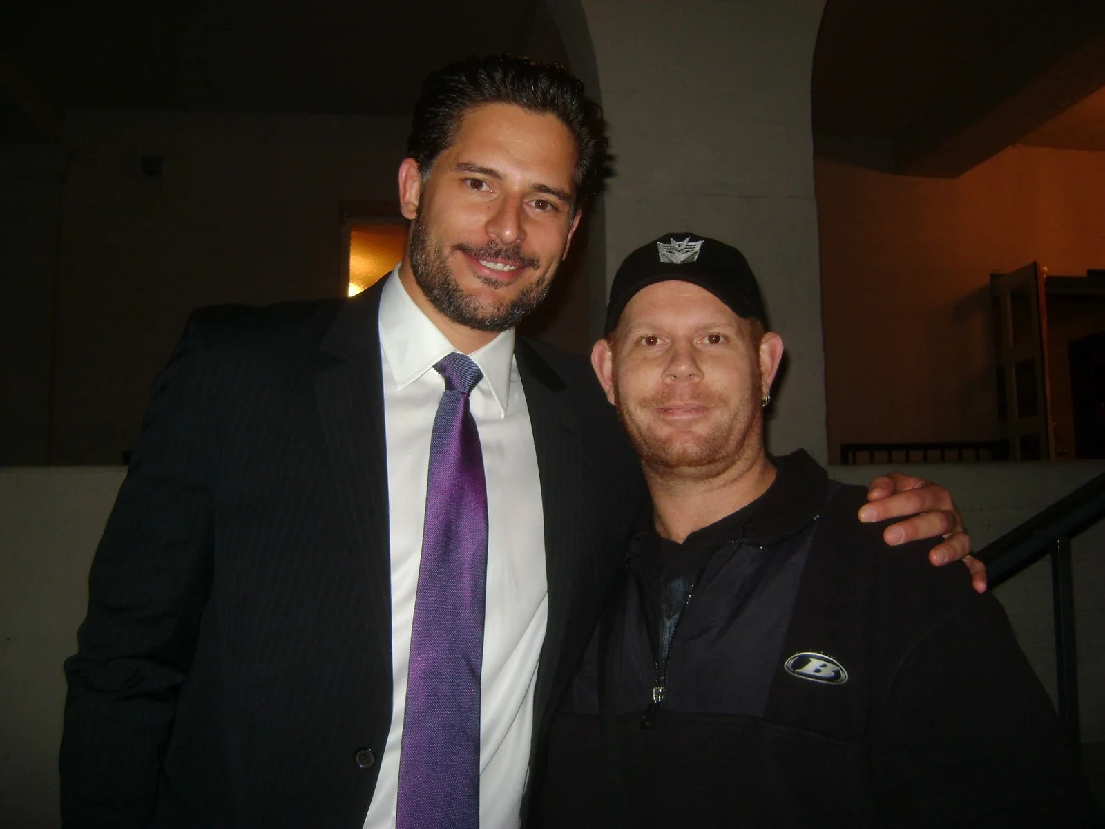 JOE MANGANIELLO — Joe Manganiello True Blood matted signed index card with photo 11x17 #2, изображение 5