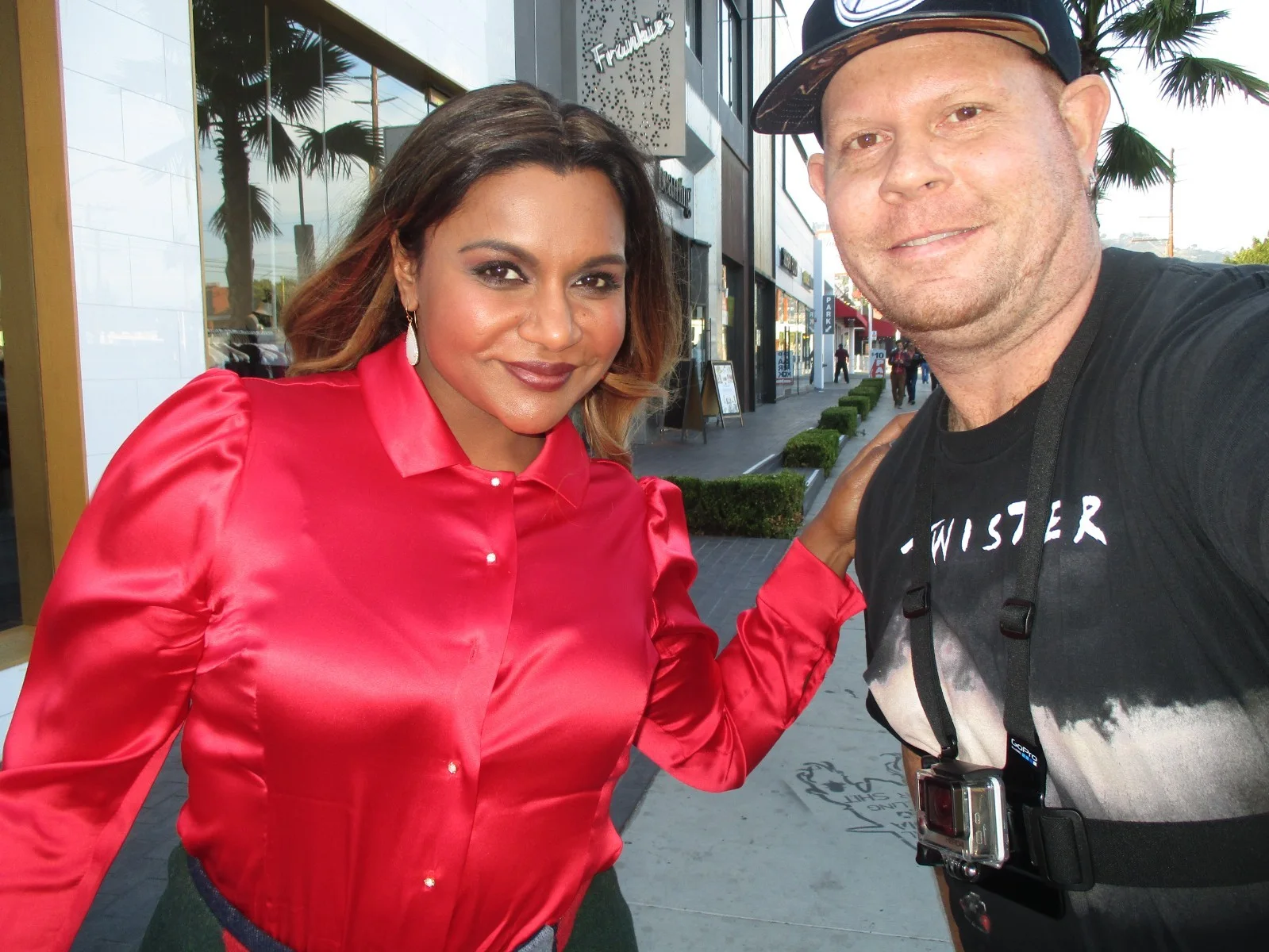 MINDY KALING — Mindy Kaling The Office matted signed index card with photo 11x17 #1 Kelly, image 3