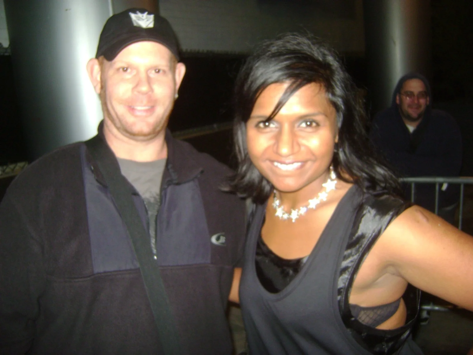 MINDY KALING — Mindy Kaling The Office matted signed index card with photo 11x17 #1 Kelly, image 5