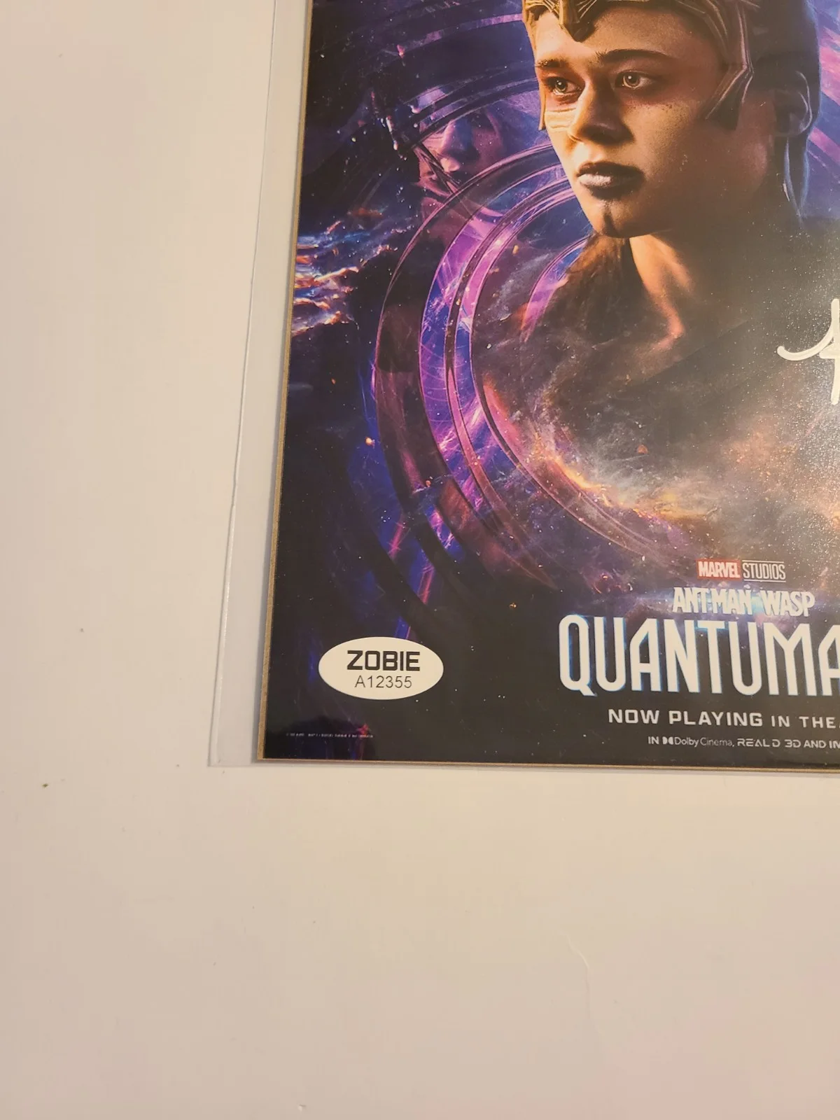 Katy O'Brian — Katy O'Brian(Jentorra/Ant-Man & Wasp Quantumania) Signed 8x10 Photo, Zobie COA, изображение 2