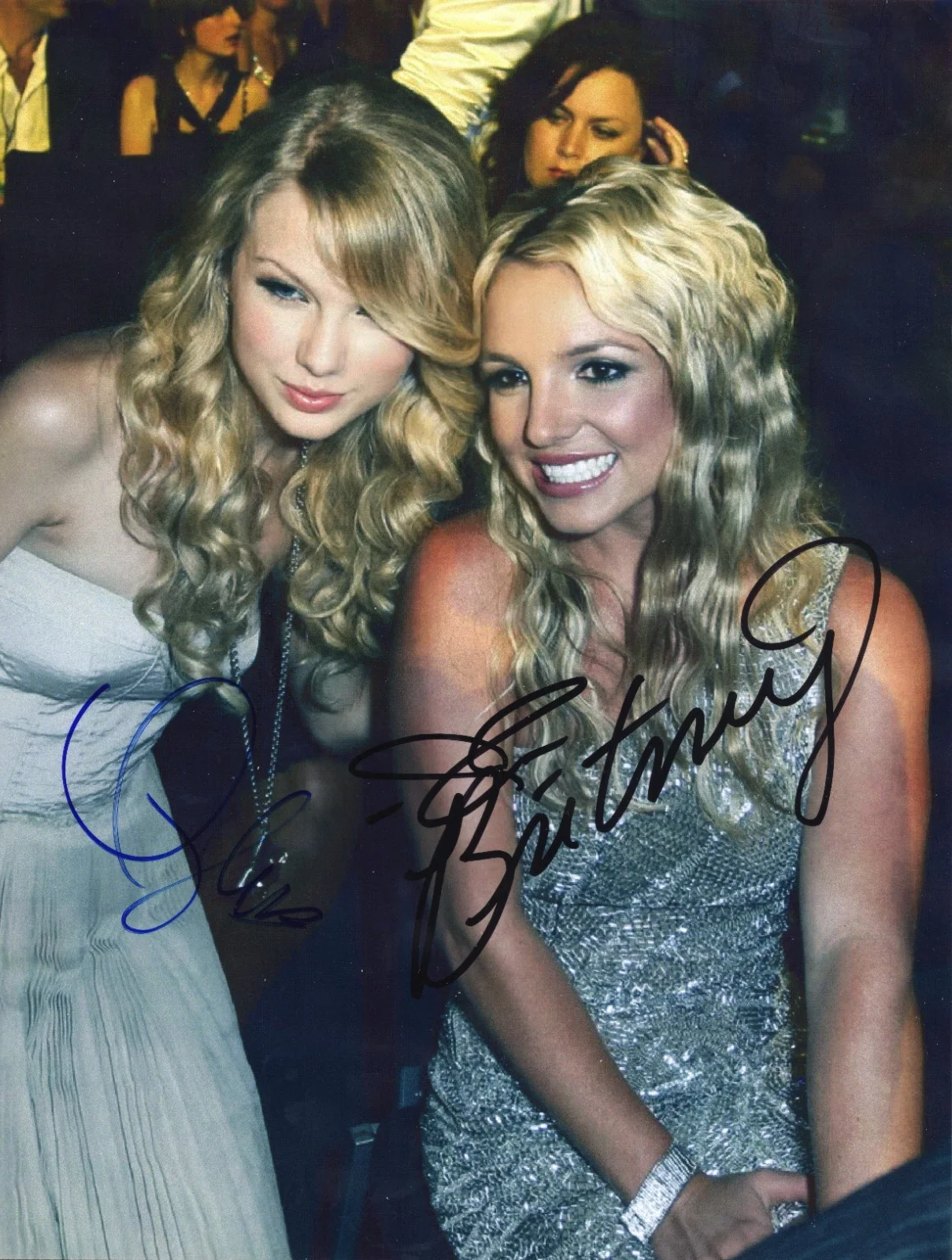 Taylor Swift & Faith hill — Taylor Swift & Britney Spears Signed Autographed 8x10 Glossy Color Photo W/COA