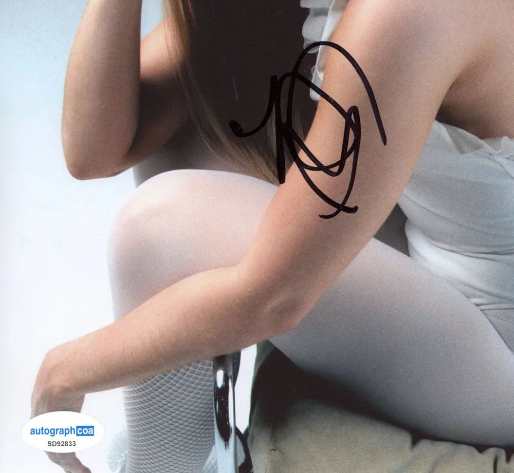 KATHRYN NEWTON — Kathryn Newton signed 8x10 Photo EXACT PROOF f READY OR NOT Hot Sexy ACOA COA, изображение 5