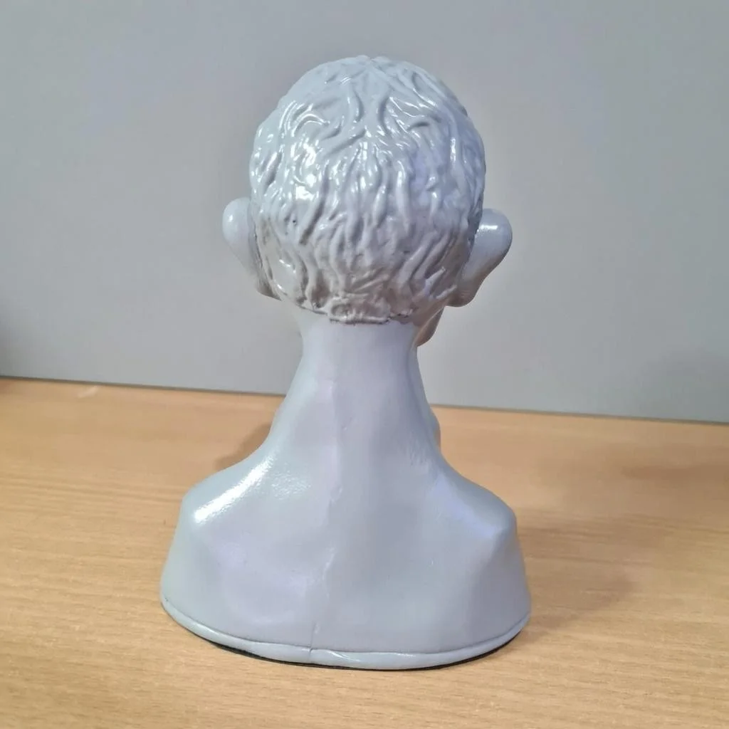 The Head! Art Attack Inspired Deluxe Stone Replica Prop Figure Nostalgia Gift, image 3