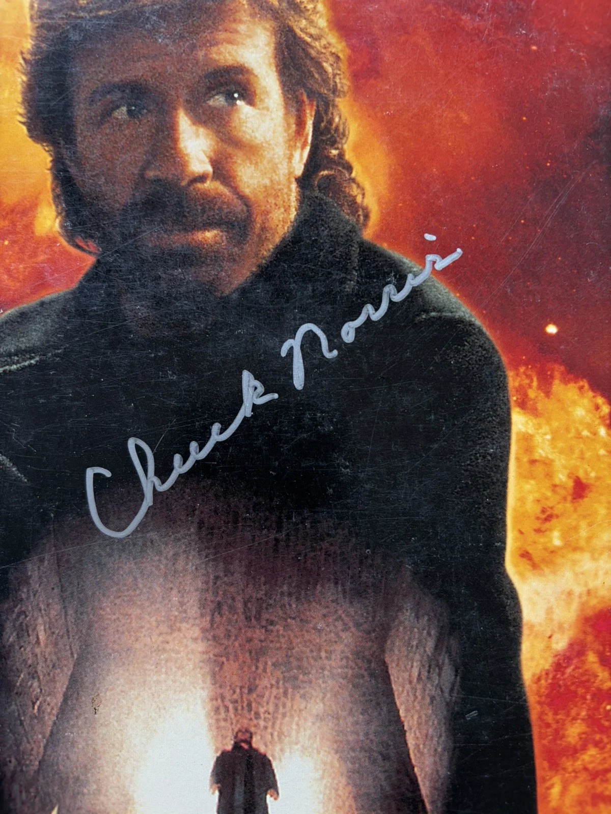 Chuck Norris AUTO Autographed Signed Laser Disc Hell Bound Movie JSA LEGEND, image 3