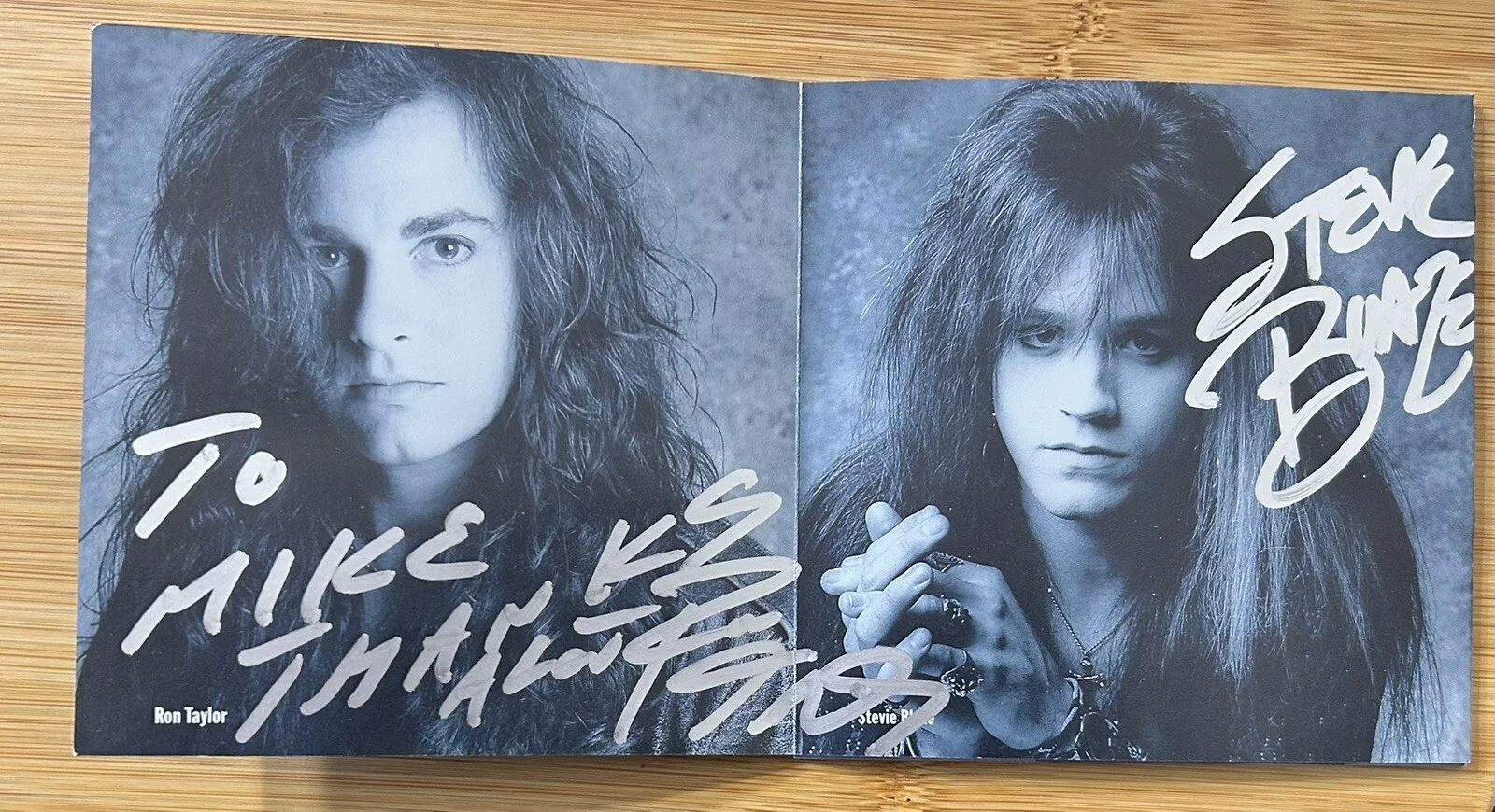 Lillian Axe "Love + War" CD - Original Pressing 1989 - Signed - Jon Ster + 4, изображение 2