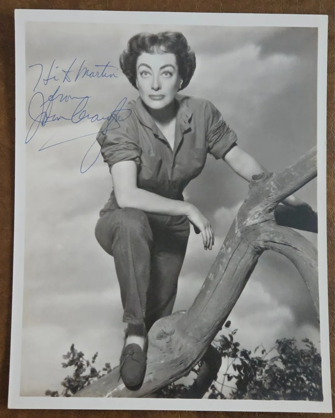 JOAN CRAWFORD — JOAN CRAWFORD, original signed photo w/telegram, 8 x 10, 1967