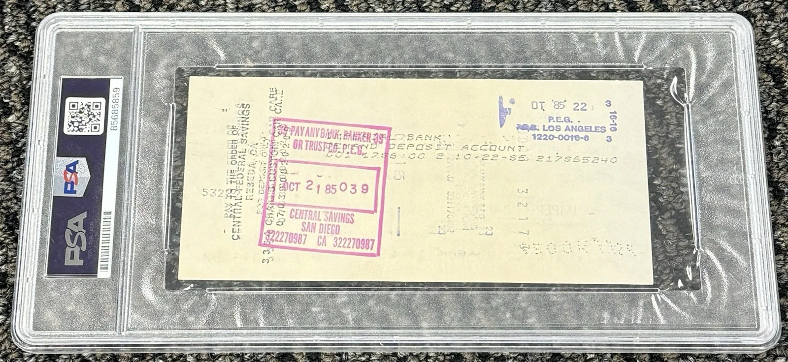 Madonna Signed Autograph 1985 Authentic Bank Check PSA/DNA Full Name Signature, изображение 2