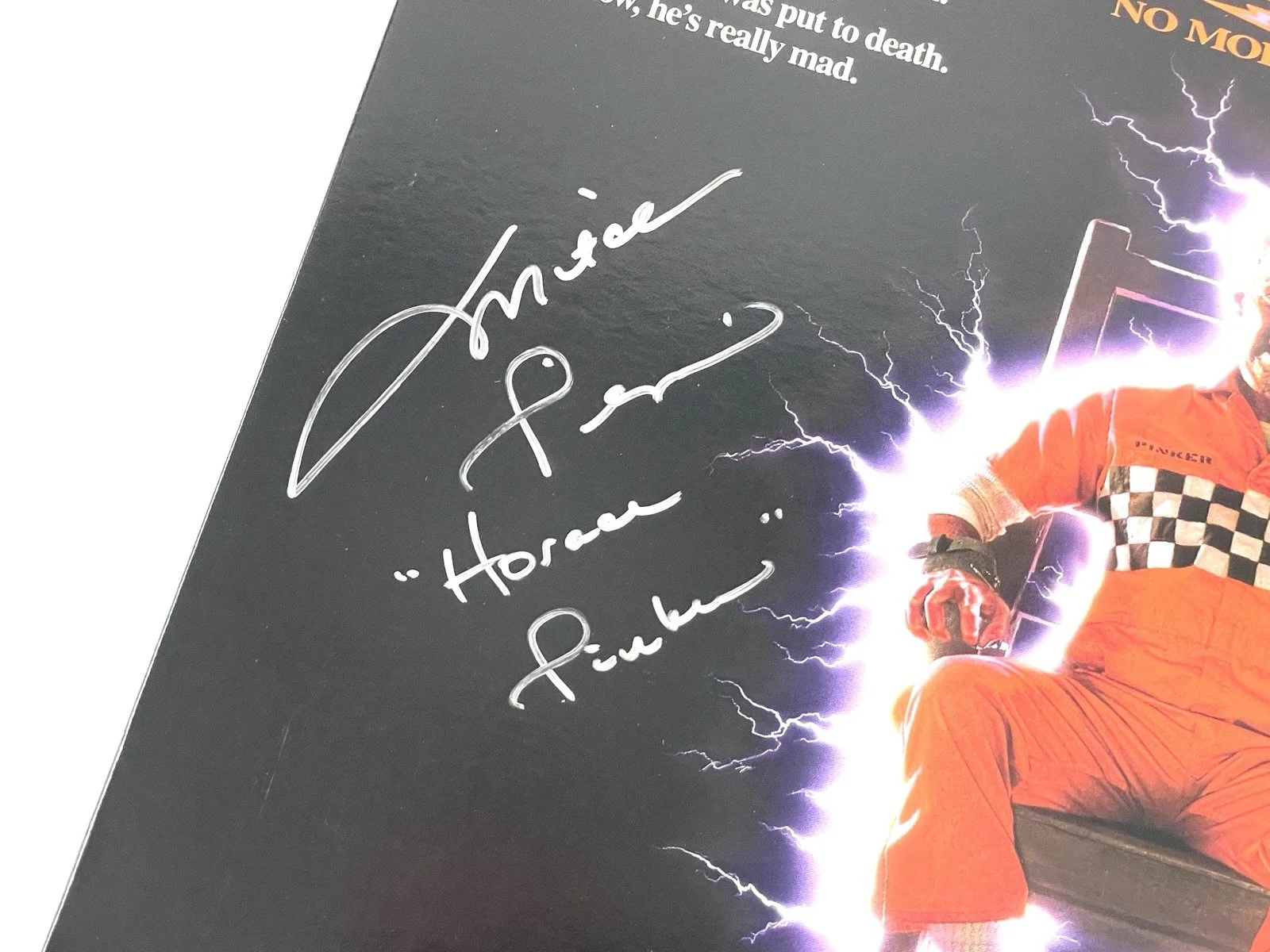 Mitch Pileggi — Shocker Autographed Signed LaserDisc Mitch Pileggi Horace Parker Horror Movie, изображение 2