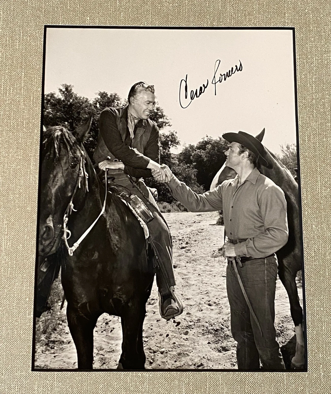 Western Actor Cesar Romero Signed & Matted Photo with COA, image 4