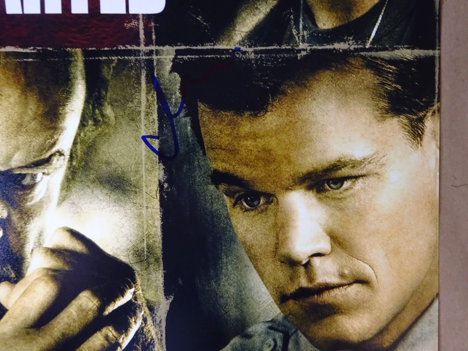 Matt Damon — Signed Matt Damon Autographed 12"x18" The Departed Photo Beckett COA, image 3