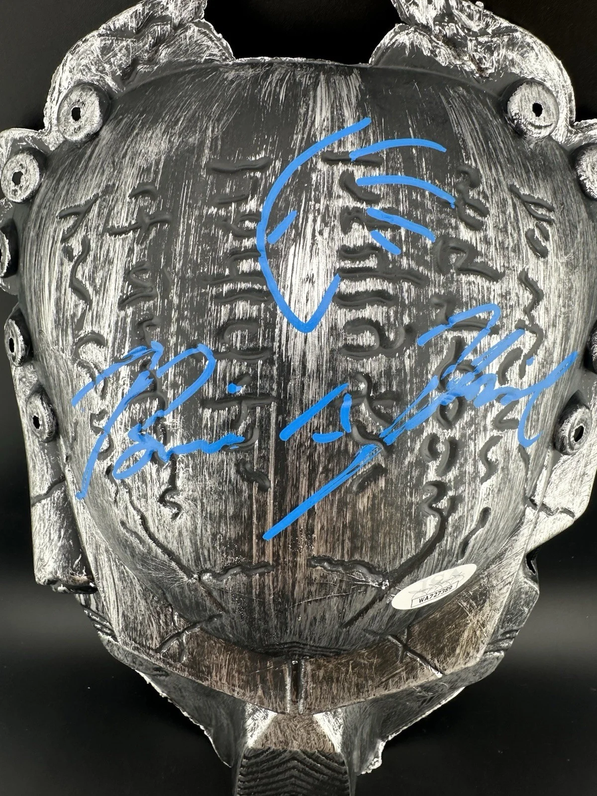 Brian A Prince — Brian A. Prince Signed & Sketched Predator Replica Mask with JSA Witnessed COA, изображение 2