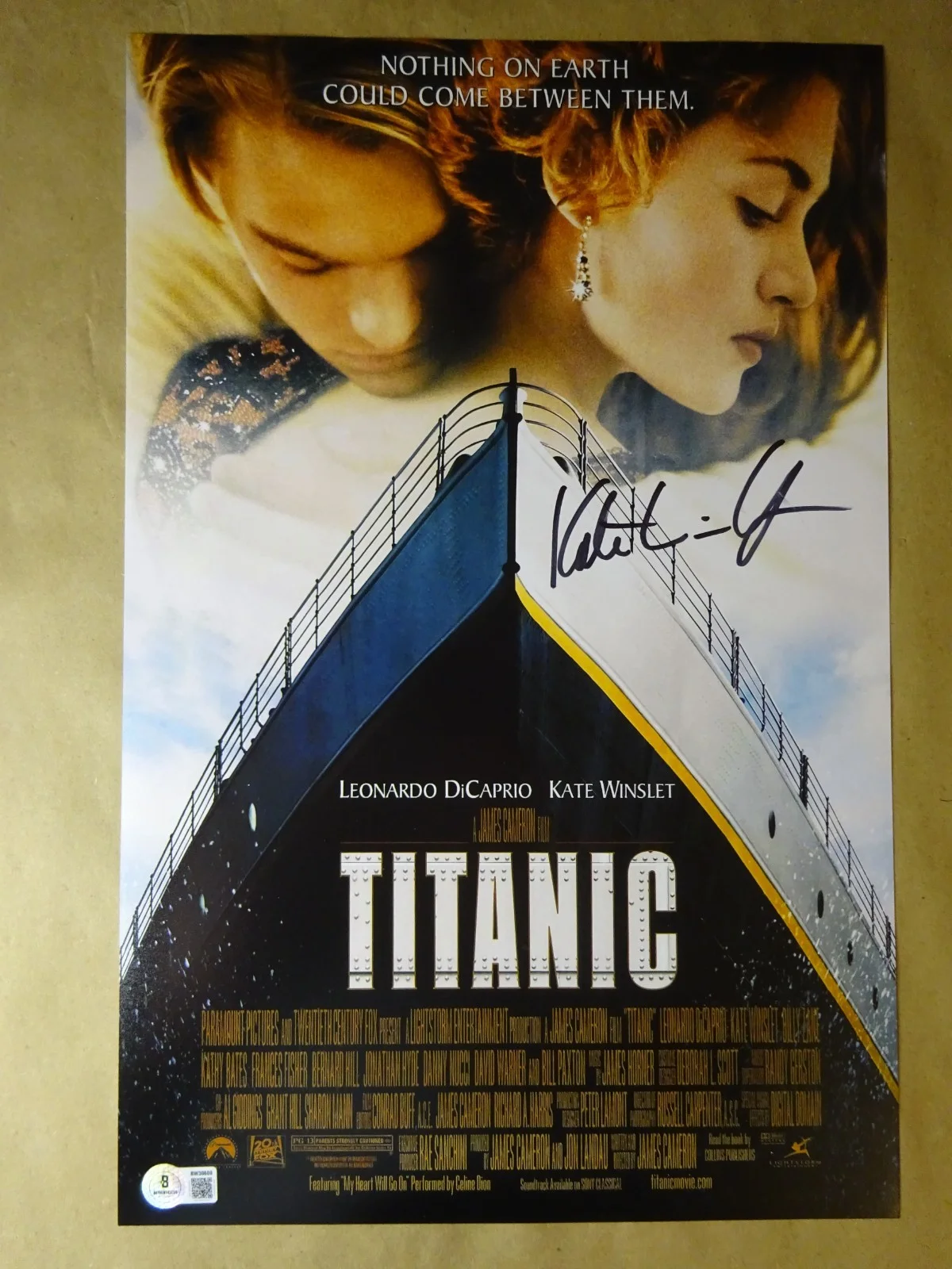 Kate Winslet — Signed Kate Winslet Autographed Titanic 11"x17" Photo Beckett BAS COA