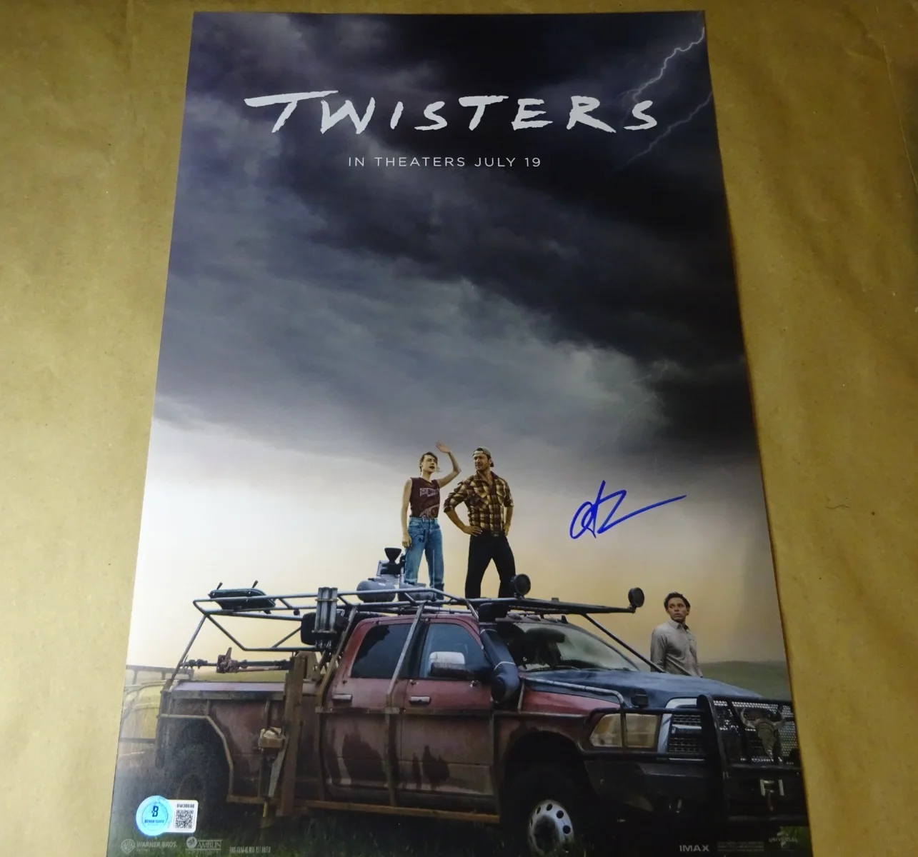 Anthony Ramos — Signed Anthony Ramos Autographed 12"x18" Twisters Photo Beckett BAS COA, image 2