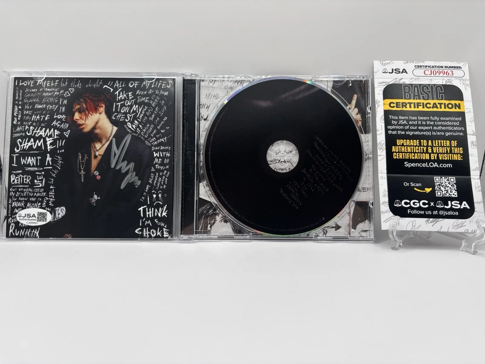 YUNGBLUD Self-Titled Autographed CD Insert framed display JSA, изображение 3