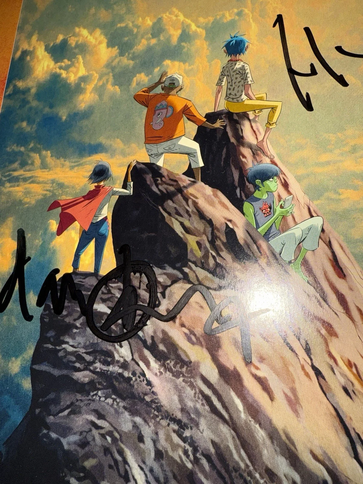 GORILLAZ SIGNED AUTOGRAPHED VINYL ALBUM “THE MOUNTAIN” DAMON ALBARN & JAMIE JSA, изображение 4