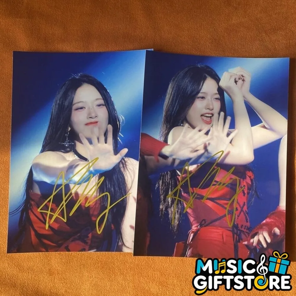 IVE An YuJin Autographed Signed Photo Autographs K-POP 4*6 2024A #MUGS, image 2