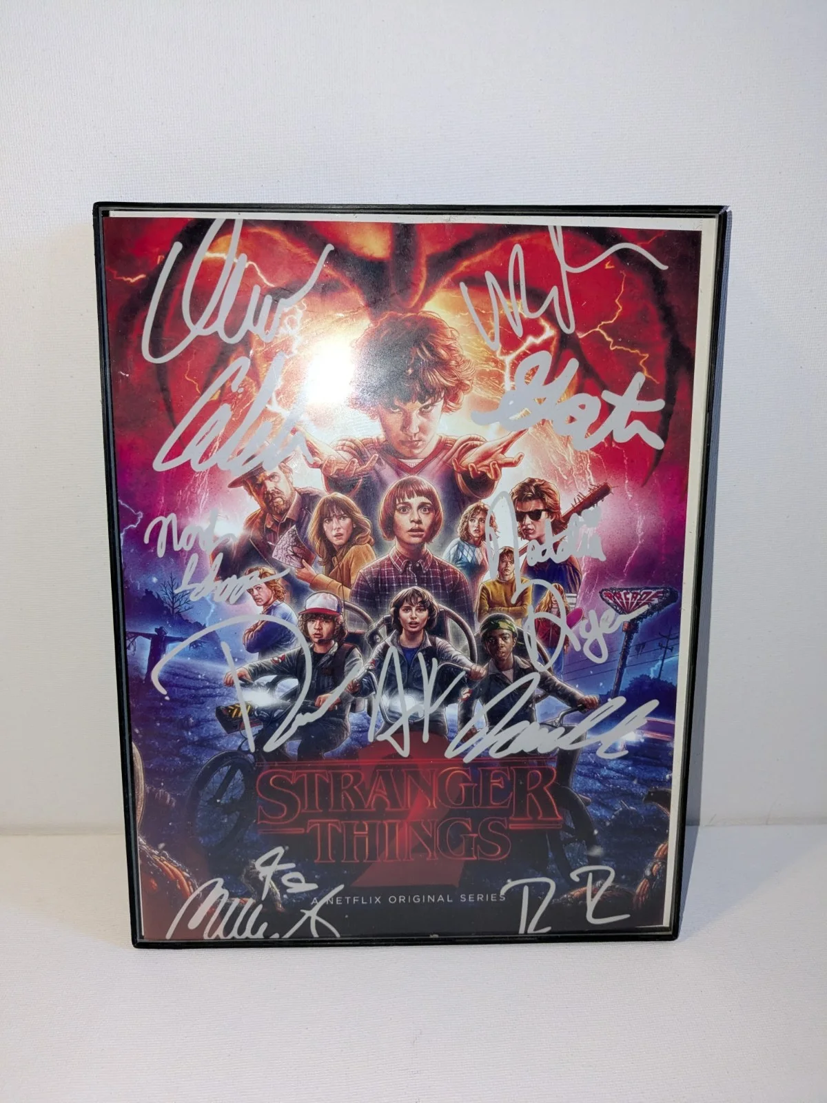 Stranger Things Cast Poster Framed Replica Signatures Wall Art Netflix, image 2