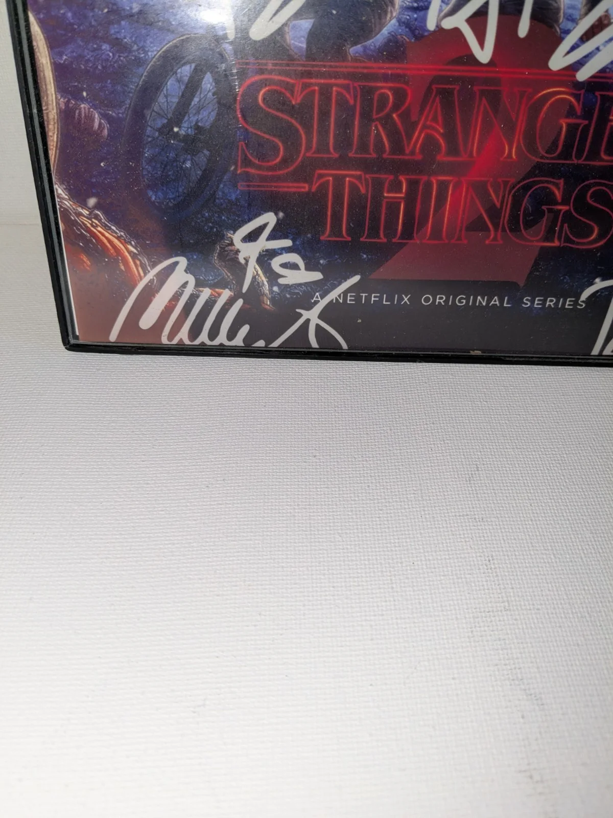 Stranger Things Cast Poster Framed Replica Signatures Wall Art Netflix, image 3