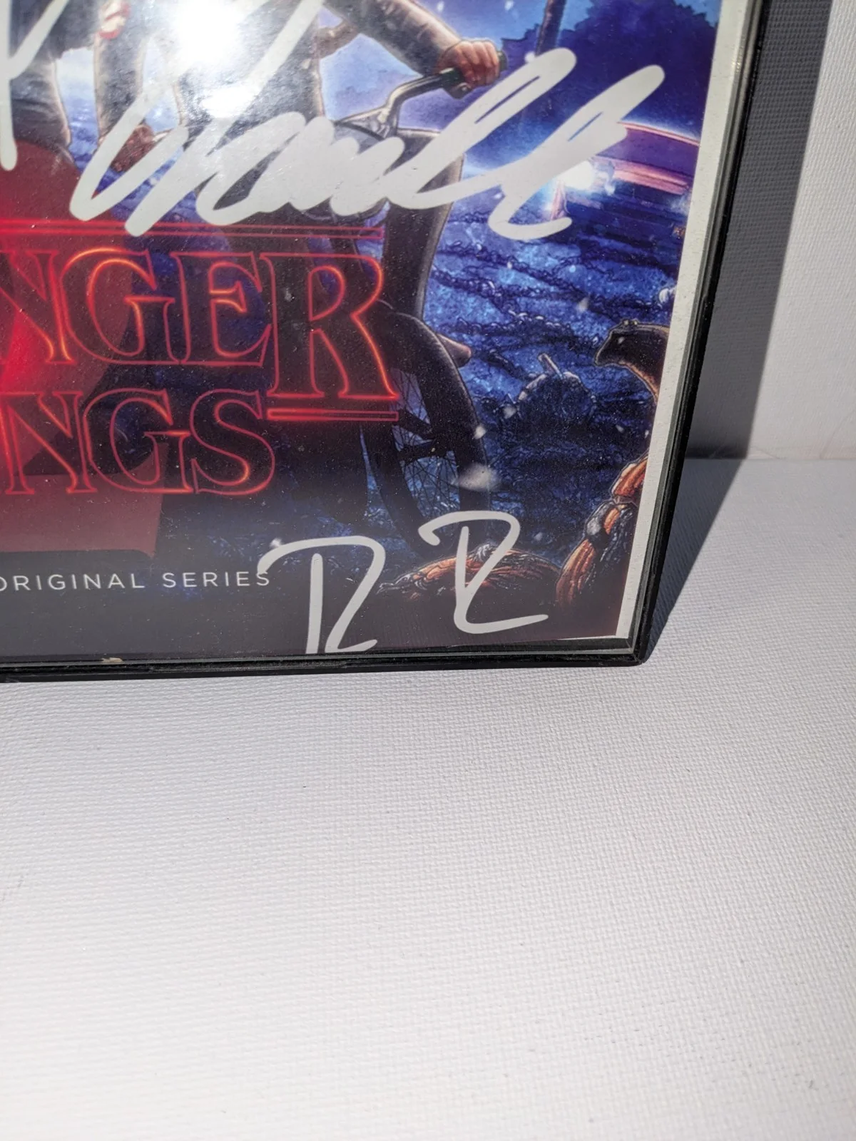 Stranger Things Cast Poster Framed Replica Signatures Wall Art Netflix, image 4