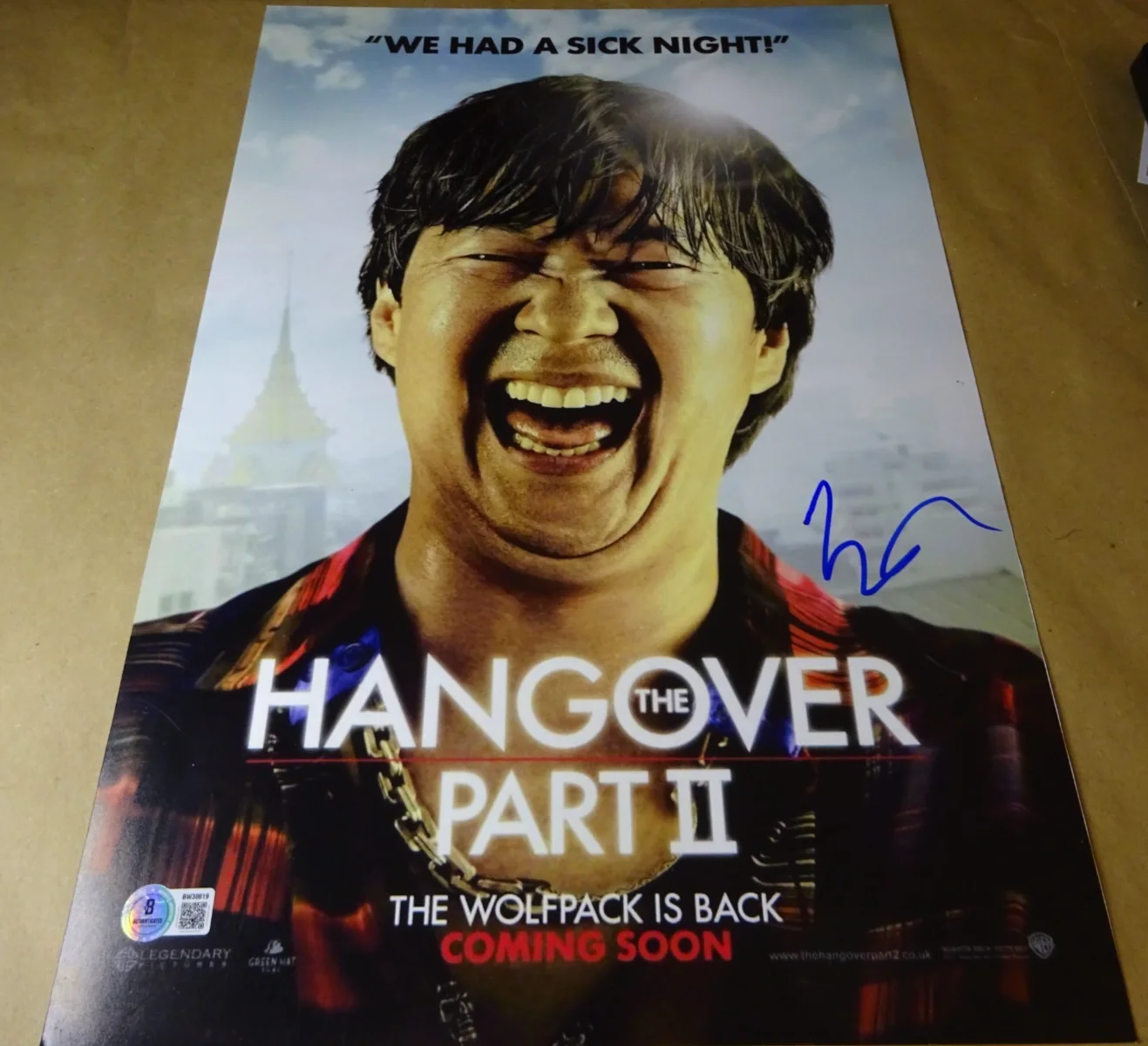 Ken Jeong — Signed Ken Jeong Autographed 12"x18" The Hangover Part II Photo Beckett BAS COA, image 2