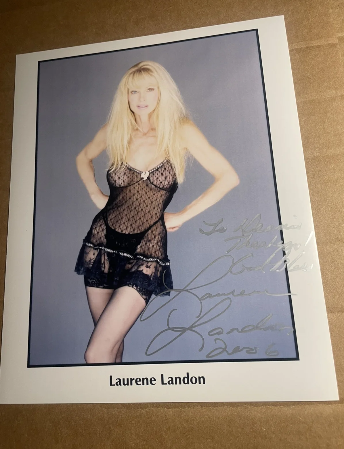 Laurene Landon — Laurene Landon Actress Signed Photo Lot 8" x 10", изображение 4