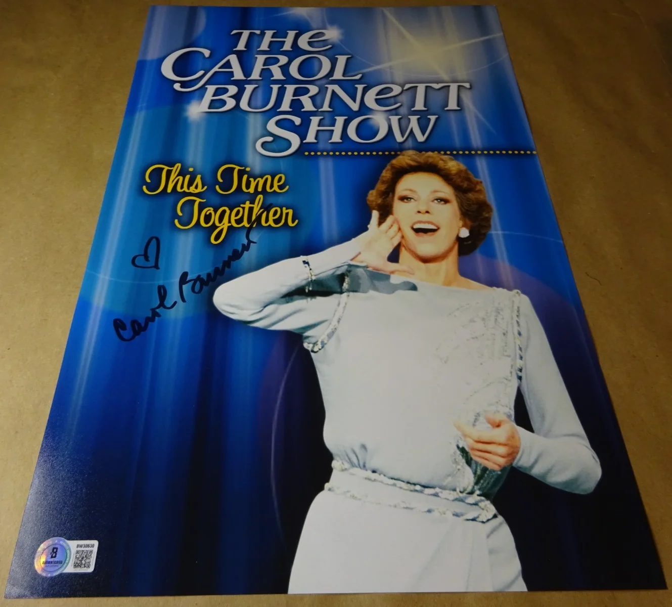 Caroll Burnett — Signed The Carol Burnett Show Autographed 11"x17" Photo Beckett BAS COA, image 2