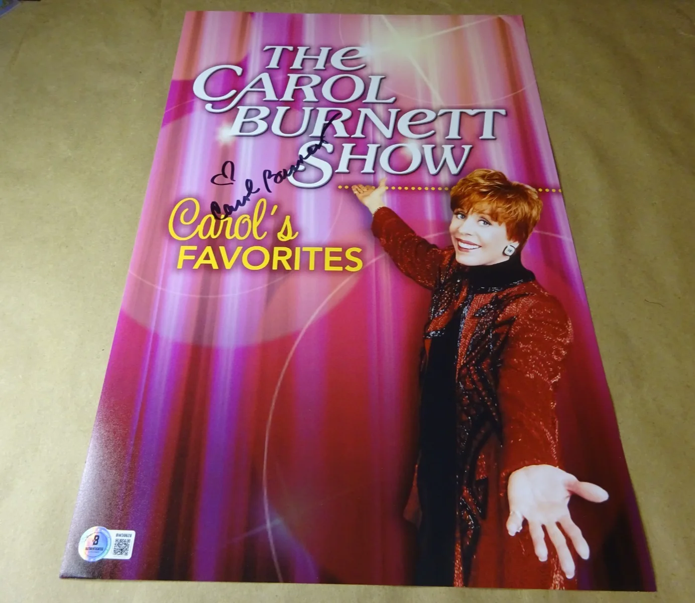 Caroll Burnett — Signed The Carol Burnett Show Autographed 11"x17" Photo Beckett BAS COA, image 2