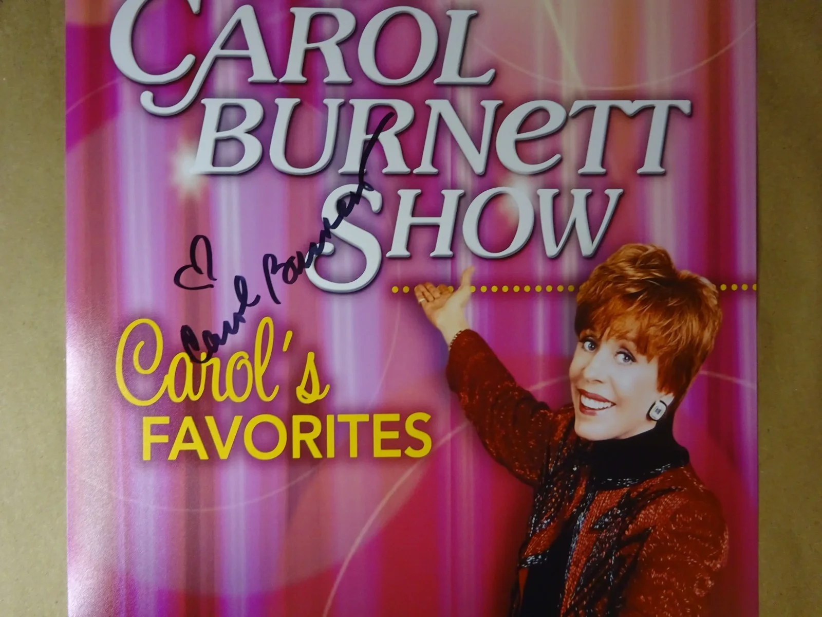 Caroll Burnett — Signed The Carol Burnett Show Autographed 11"x17" Photo Beckett BAS COA, image 3