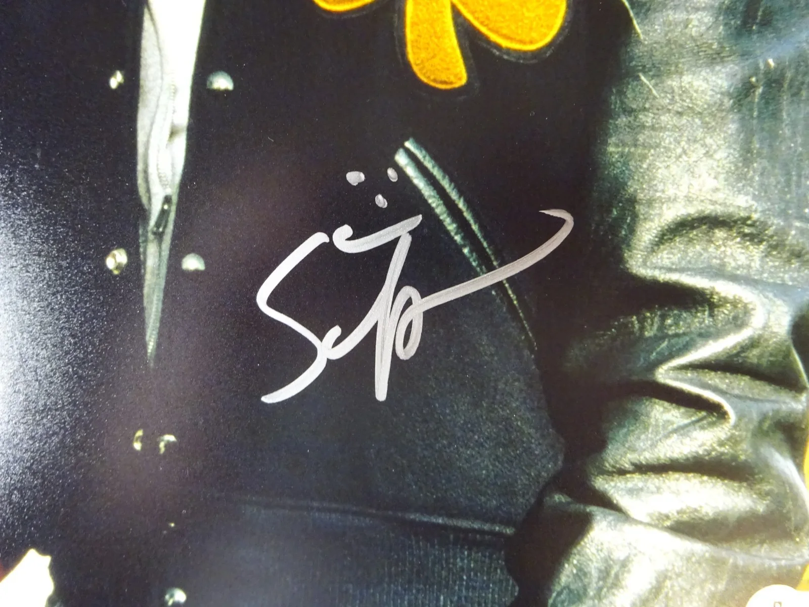 Sean Astin — Signed Sean Astin Autographed 11"x14" Photo Rudy Beckett BAS COA, изображение 3