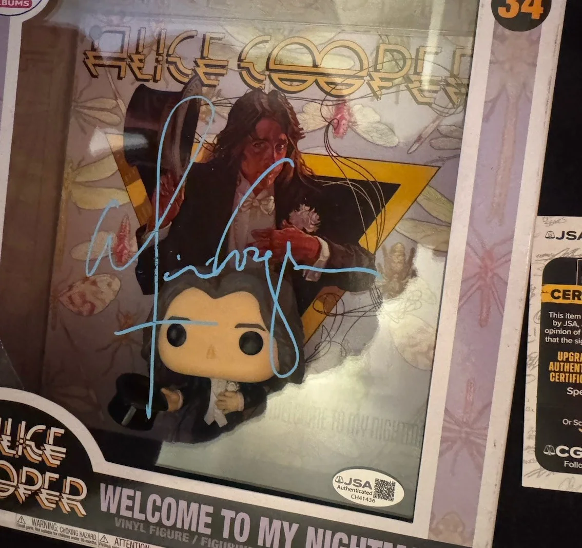 Alice Cooper SIGNED AUTOGRAPHED Welcome To My Nightmare Funko Pop 34 JSA COA, image 2