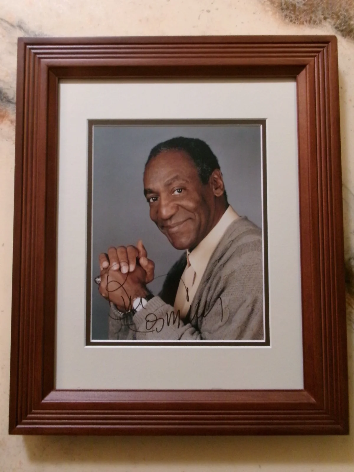Bill Cosby — Signed Bill Cosby 8 x 10 Photo Double Matte 11 x 14 Frame Tru Vue Glass COA
