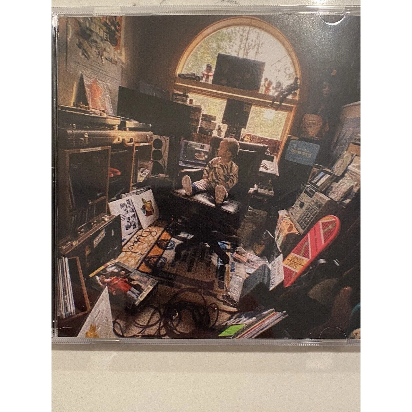 LOGIC- VINYL DAYS SIGNED CD AUTOGRAPHED (SOLD OUT) AUTHENTIC! IN HAND! NEW, image 3