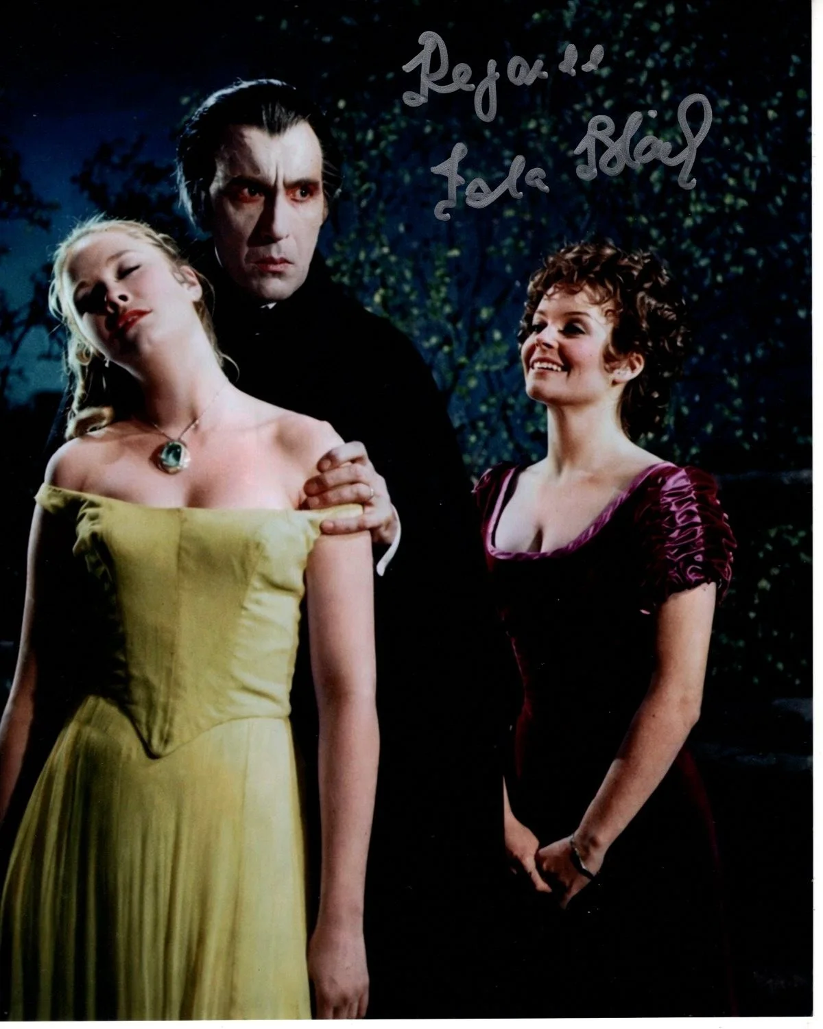 Isla Blair — ISLA BLAIR Signed Autographed 8x10 TASTE THE BLOOD OF DRACULA LUCY PAXTON Photo