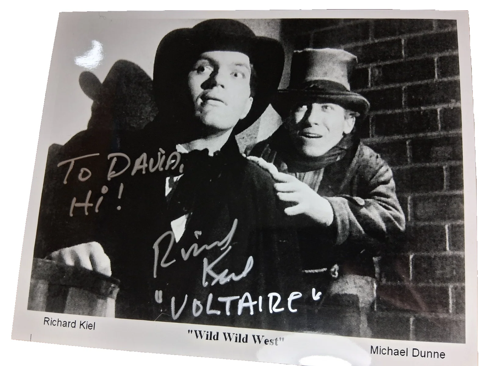 Richard Kiel — Richard Kiel Signed 8x10 B&W Photo “Voltaire” Wild Wild West – Personalized- COA, изображение 4
