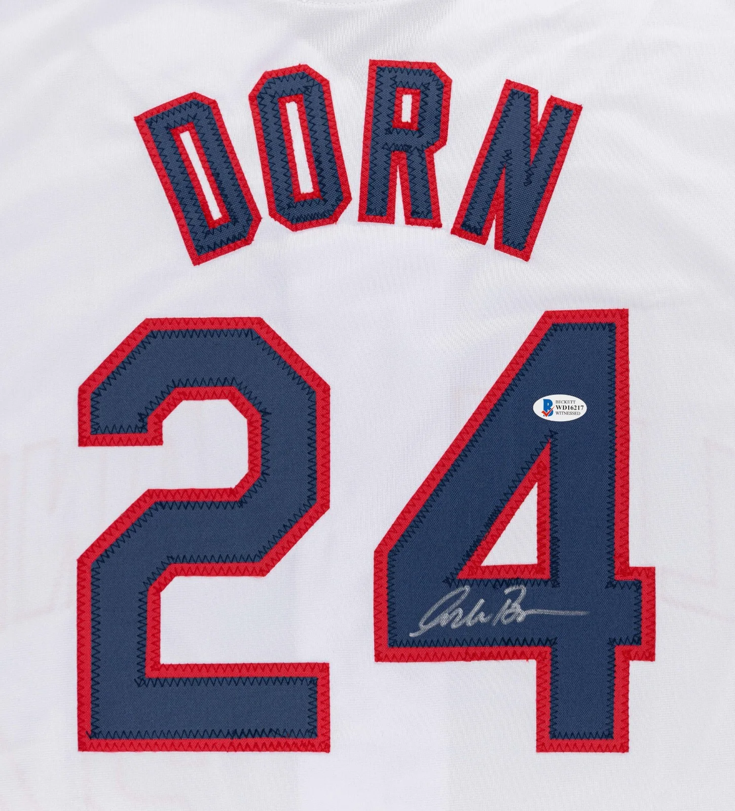 Corbin Bernsen — CORBIN BERNSEN Autographed MAJOR LEAGUE Cleveland Indians DORN Jersey - BECKETT, image 3